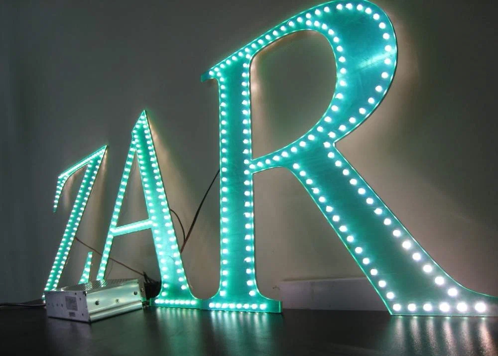 Рекламную конструкцию из объемных букв, размещаемую в Ижевске, не надо согласовывать, но она должна удовлетворять требованиям 902 Постановления Правительства. Для согласования с властями других населенных пунктов понадобится технический проект вывески.